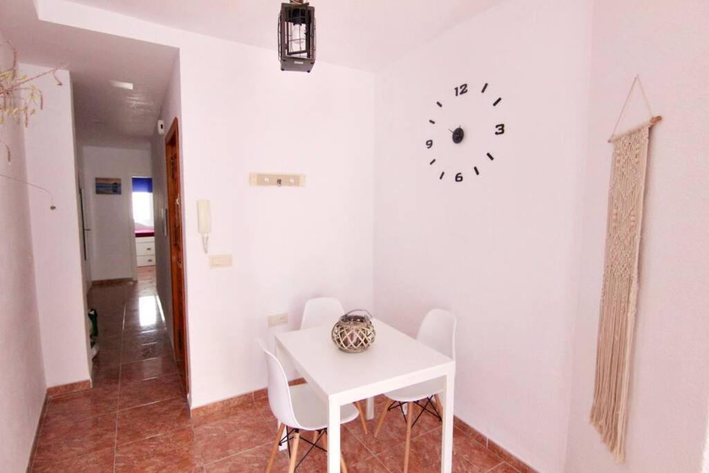 Precioso Piso Soleado, Con Vistas A Monumento. Wfi Apartment Almunecar Bagian luar foto