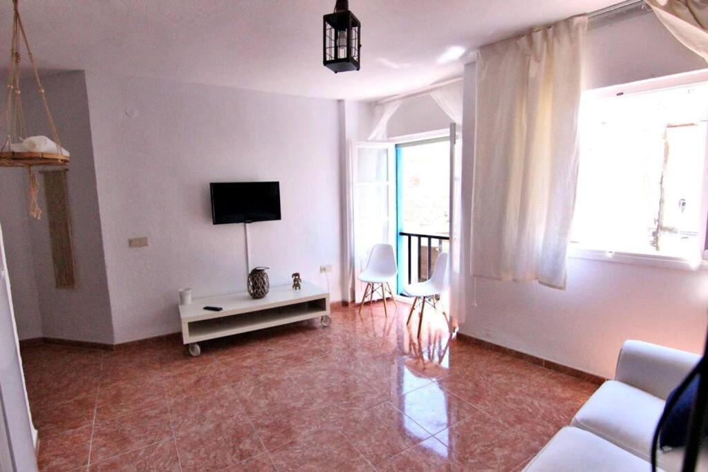 Precioso Piso Soleado, Con Vistas A Monumento. Wfi Apartment Almunecar Bagian luar foto